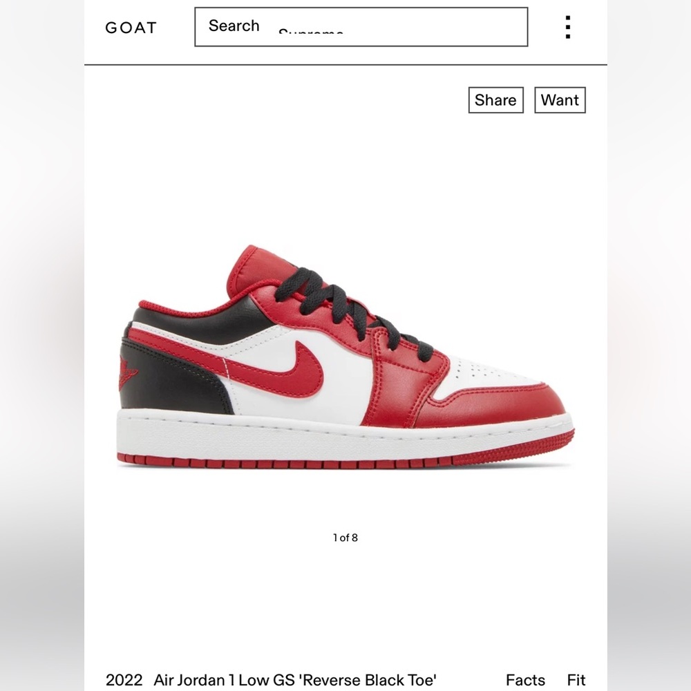 Nike Air Jordan 1 low “Reverse Black toe” women’s 6 or boys 4.5